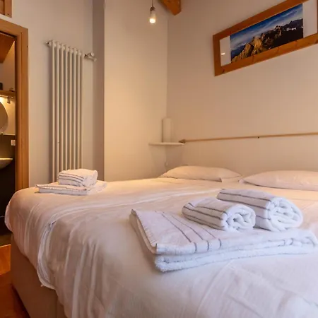 Wonderful Monte Civetta In Dolomites Apartment *