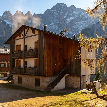 Wonderful Monte Civetta In Dolomites Apartment Alleghe